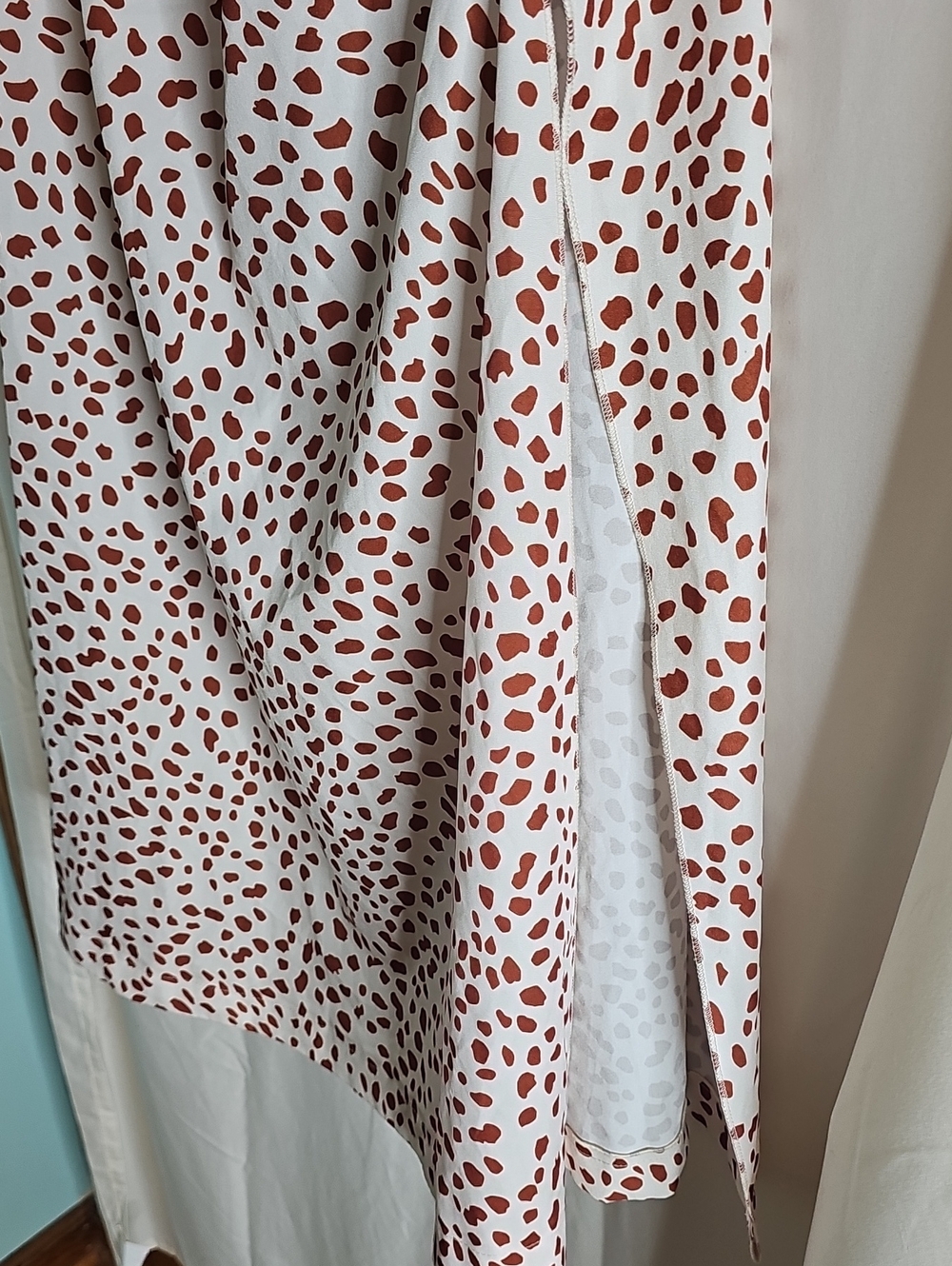 Off-Shoulder Or Strapless Cream Maxi Dress with Brown Spot Print - Picture 4 of 8